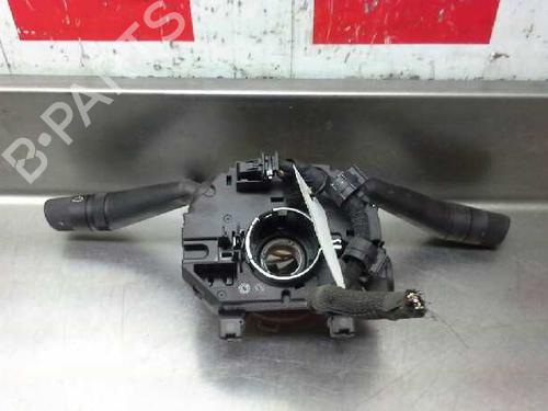 Used Headlight switch FIAT QUBO (225_) 1.3 D Multijet (225CXB1A, 225AXB1A, 225CXB11, 225AXB11,... (75 hp) 1359778