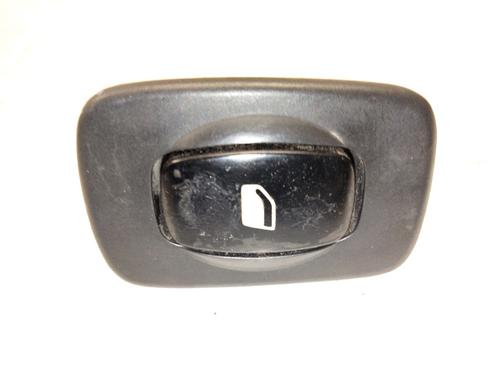 Interrupteur de vitre avant droite CITROËN C5 I (DC_) 2.0 HDi (DCRHZB, DCRHZE) (109 hp) 31837717