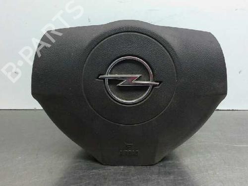 Used Driver airbag OPEL ZAFIRA / ZAFIRA FAMILY B (A05) [2005-2019]  1023095