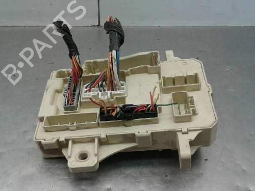 Used Fuse box Fuse box 11638364 11638364