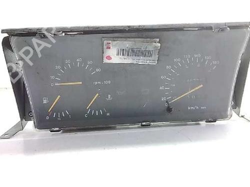 Used Instrument cluster LAND ROVER DISCOVERY I (LJ) [1989-1998]  2963599