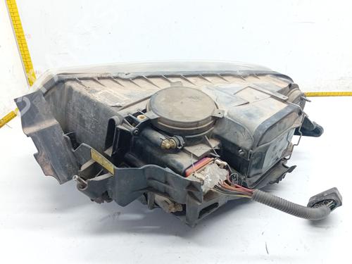 Right headlight VW TOUAREG (7LA, 7L6, 7L7) 3.0 V6 TDI | BP28052033C29 