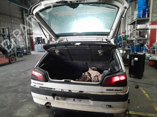 Venstre foran invendig håndtak PEUGEOT 306 Hatchback (7A, 7C, N3, N5) 1.9 DT | BP29750055I13 