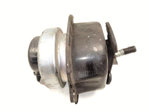Used Engine mount Engine mount BMW 3 (E90) 330 d (231 hp) 35769832 35769832
