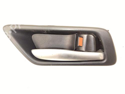 Used Front left interior door handle Front left interior door handle 33931241 33931241