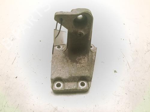 Used Engine mount BMW 3 (F30, F80) [2011-2018]  19310642