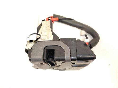 Rear right lock LAND ROVER DISCOVERY SPORT (L550) 2.0 D | BP22738137C99 