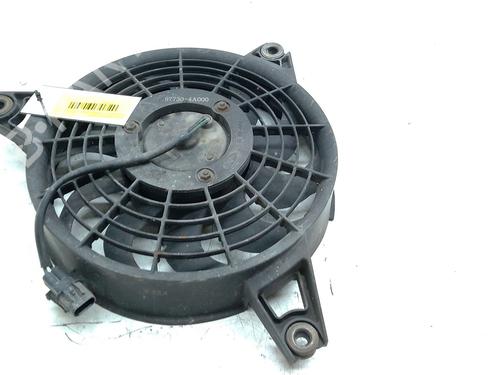 Koelventilatormotor HYUNDAI H-1 / STAREX Bus (A1) 2.5 TD (80 hp) 30833119