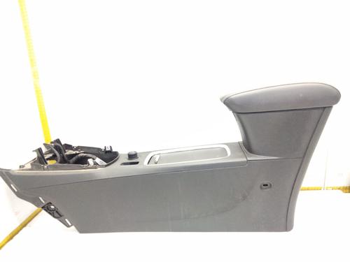 Used Armrest / Center console OPEL ASTRA K Sports Tourer (B16) [2015-2022]  18040838