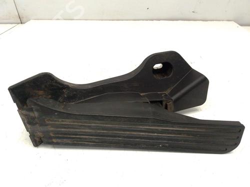 Used Pedal Pedal 37991910 37991910