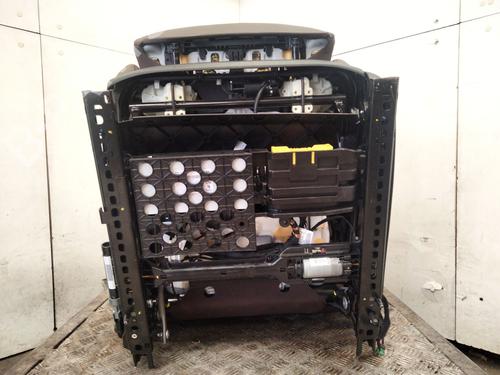 Left front seat BMW 5 (F10)  | BP19044546C15 