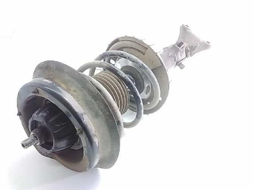 Used Left front shock absorber MERCEDES-BENZ C-CLASS (W203) C 200 Kompressor (203.042) (163 hp) 15618373