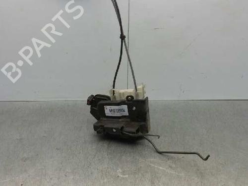 Used Front right lock HYUNDAI ELANTRA III Saloon (XD) 2.0 CRDi (113 hp) 611213