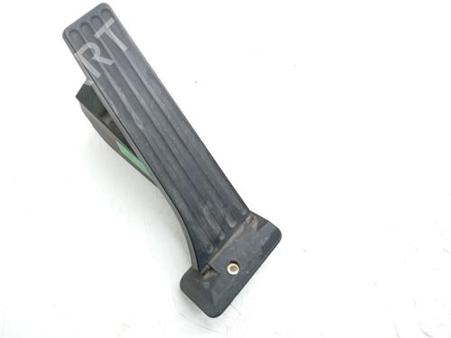 Used Pedal BMW 2 Gran Tourer (F46) 218 d (150 hp) 22188296