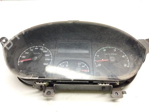 Used Instrument cluster Instrument cluster IVECO DAILY V Platform/Chassis 35C15, 35S15, 40C15, 45C15, 50C15, 60C15, 65C15, 70C15 (146 hp) 34704355 34704355