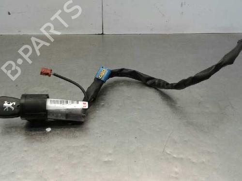 Used Ignition barrel PEUGEOT 206 Hatchback (2A/C) [1998-2012]  6105222
