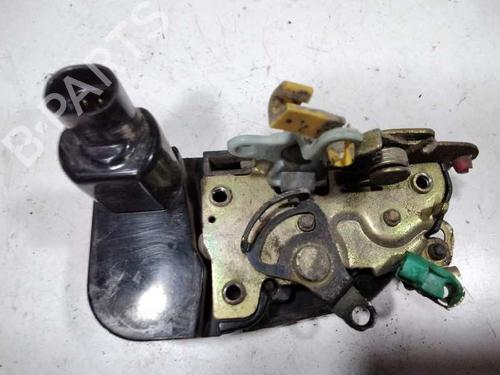 Front left lock CHRYSLER VOYAGER / GRAND VOYAGER III (GS_, NS_) 2.5 TD | BP8388006C98 