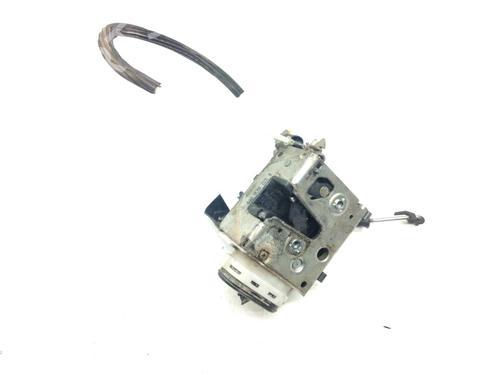 Rear left lock AUDI 100 C4 Saloon (4A2) [1990-1994]  17664027