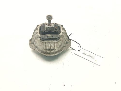 Used Engine mount BMW 1 Convertible (E88) 120 i (170 hp) 31337886