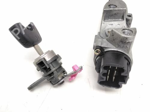 Używane Stacyjka NISSAN PRIMERA (P11) [1996-2002]  15797350