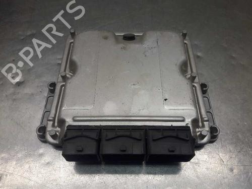 Used Engine control unit (ECU) NISSAN PRIMASTAR Van (X83) [2002-2025]  9159975