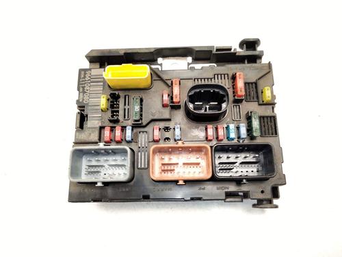 Used Fuse box Fuse box 30933690 30933690
