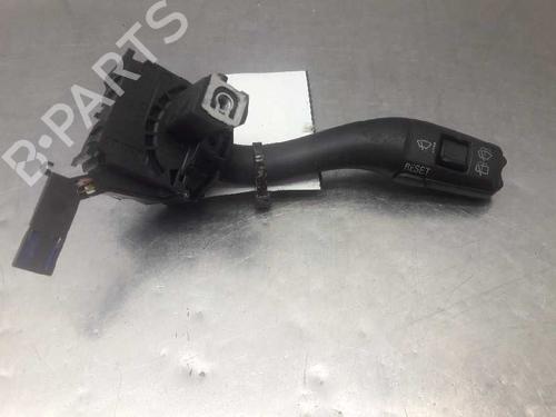steering-column-stalk-audi-a3-8p1-20-tdi-16v-8p0953519a-2003-2004-2005-2006-2007-2008-2009-2010-2011-2012-2013-10298178 main image