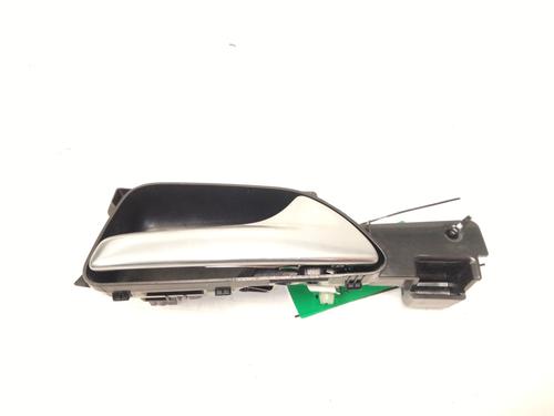 Front right interior door handle MERCEDES-BENZ M-CLASS (W166) ML 250 CDI / BlueTEC 4-matic (166.004, 166.003) A1667600661