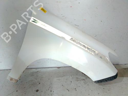 right-front-fenders-toyota-land-cruiser-prado-_j15_-2009-32414604 main image