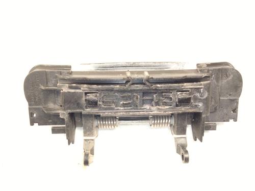 front-right-exterior-door-handle-audi-a3-sportback-8pa-2004-2005-2006-2007-2008-2009-2010-2011-2012-2013-2014-2015-31921066 main image