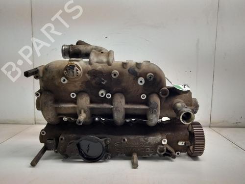 Used Valve cover CHRYSLER VOYAGER IV (RG, RS) 2.5 CRD (141 hp) 21051024