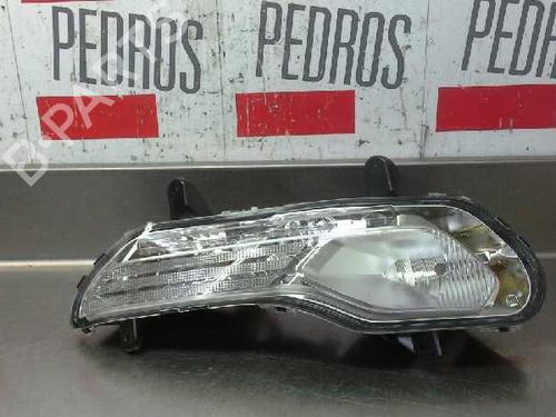 Used Right front fog light FORD KUGA II (DM2) 2.0 TDCi (120 hp) 223740