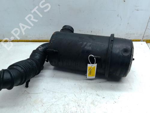 Used Air filter box MITSUBISHI GALLOPER (JK-01) 2.5 TD intercooler (99 hp) 30728158