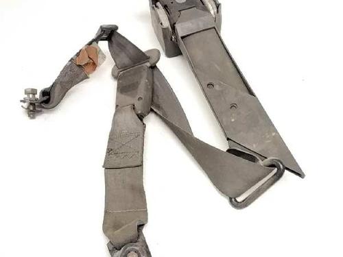 Rear left seatbelt NISSAN BLUEBIRD (910)  | BP13043079I29 