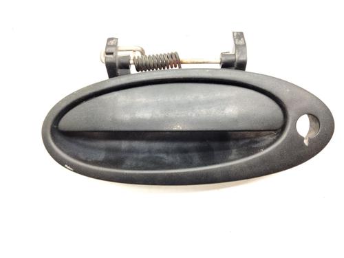 Used Front left exterior door handle RENAULT LAGUNA I (B56_, 556_) 1.6 16V (B568, B561) (107 hp) 17770525