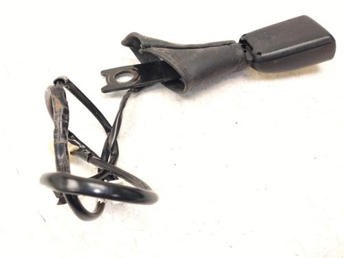 Sikkerhedssele-spænde TOYOTA HILUX VII Pickup (_N1_, _N2_, _N3_) 3.0 D-4D 4WD (KUN26) (171 hp) 32700978