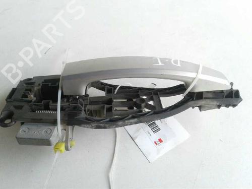 Used Front left exterior door handle OPEL ZAFIRA / ZAFIRA FAMILY B (A05) [2005-2019]  7096560