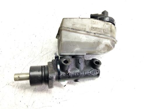 Used Brake master cylinder RENAULT MEGANE I (BA0/1_) 1.6 e (BA0F, BA0S) (90 hp) 17059051