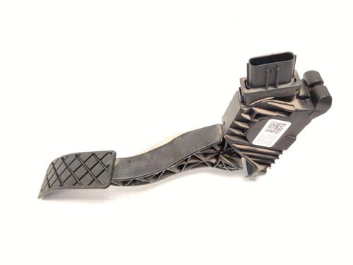 Used Pedal Pedal 27297878 27297878