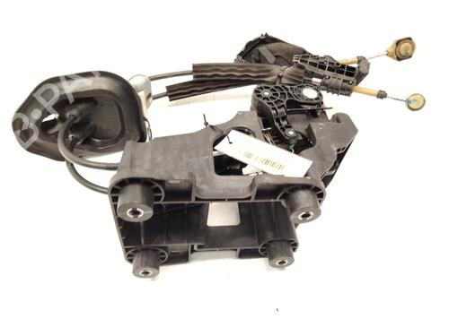 Gear lever PEUGEOT 2008 I (CU_) 1.2 THP 130 / PureTech 130 | BP22932119M90 
