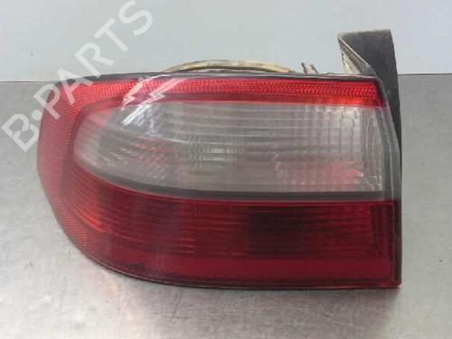 Used Left taillight Left taillight RENAULT LAGUNA II (BG0/1_) [2001-2007] 5625858 5625858