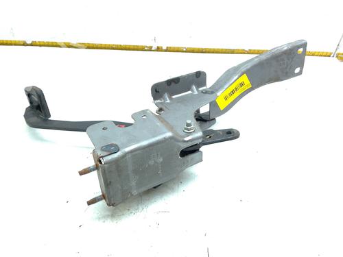 Clutch pedal RENAULT TRUCKS Maxity  | BP29555741I13 