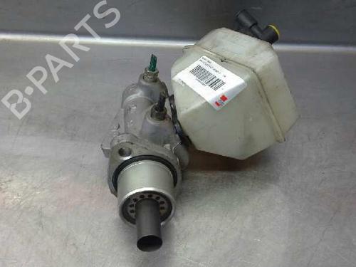 Used Brake master cylinder RENAULT CLIO II (BB_, CB_) 1.2 (BB0A, BB0F, BB10, BB1K, BB28, BB2D, BB2H, CB0A,... (58 hp) 1656339