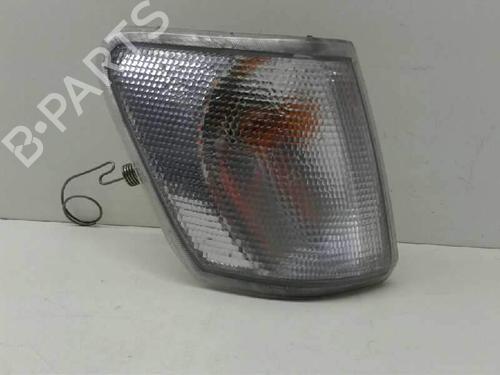 Used Right front indicator Right front indicator 9125658 9125658