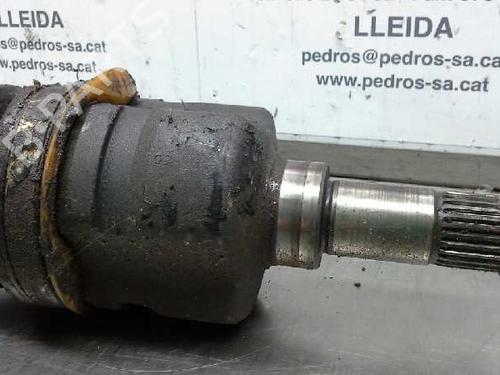 Left front driveshaft CHRYSLER VOYAGER / GRAND VOYAGER III (GS_, NS_) 2.0 i | BP1570608M38 