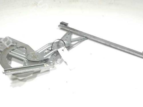 Used Rear left window mechanism RENAULT SCÉNIC III (JZ0/1_) [2008-2016]  17055161