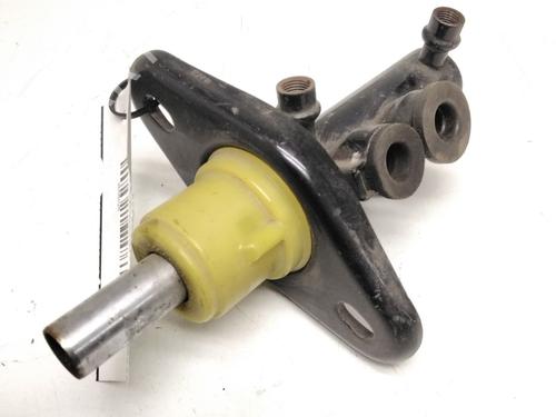 Used Brake master cylinder NISSAN PATROL GR V Wagon (Y61) [1997-2025]  15897042