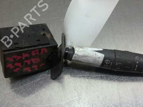 Used Steering column stalk CITROËN XSARA (N1) 2.0 HDi 90 (90 hp) 1324331