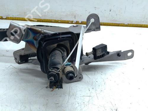 Clutch pedal FORD KUGA II (DM2) 2.0 TDCi | BP30832953I13