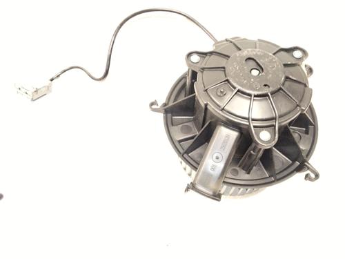Heater blower motor OPEL ASTRA J (P10) 2.0 CDTI (68) | BP22720335M62 
